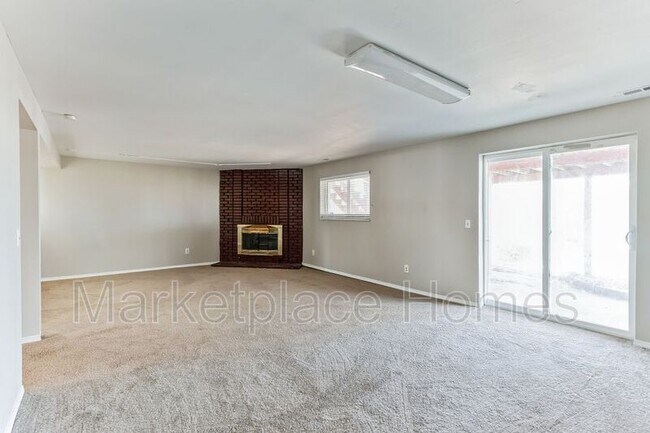 Building Photo - 14537 Greencastle Dr