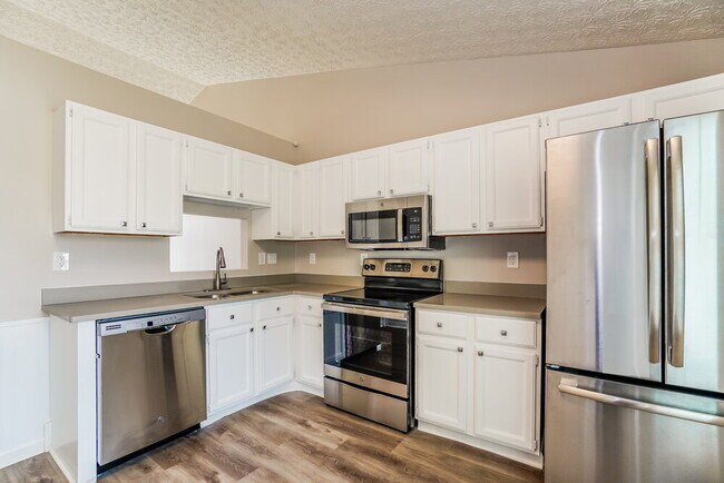 Building Photo - 968 Western Run Dr