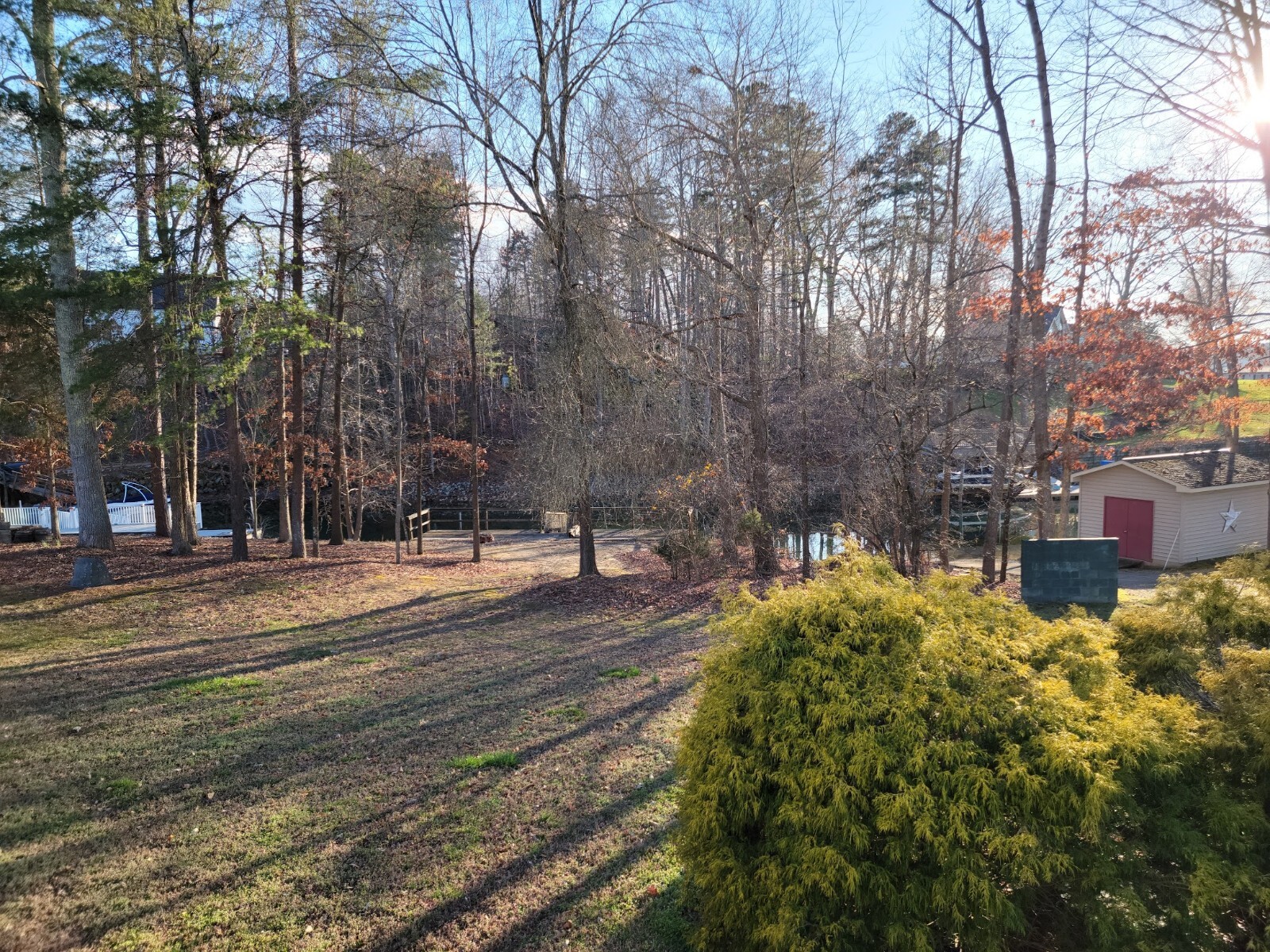 Backyard access to dock - 7649 Keistlers Store Rd