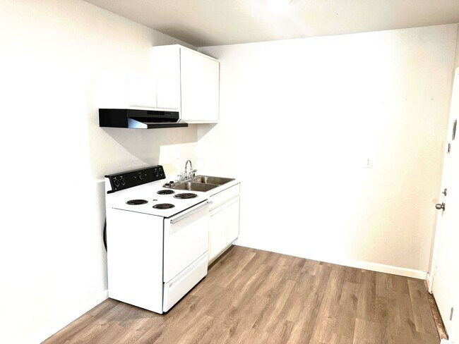 Building Photo - 1903 16th St