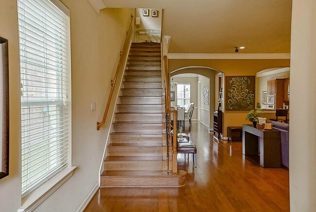 Building Photo - 1107 Sopris Dr