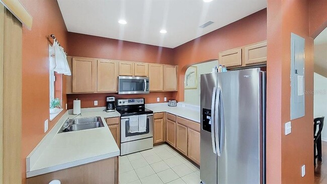 Building Photo - 3707 45th Terrace W