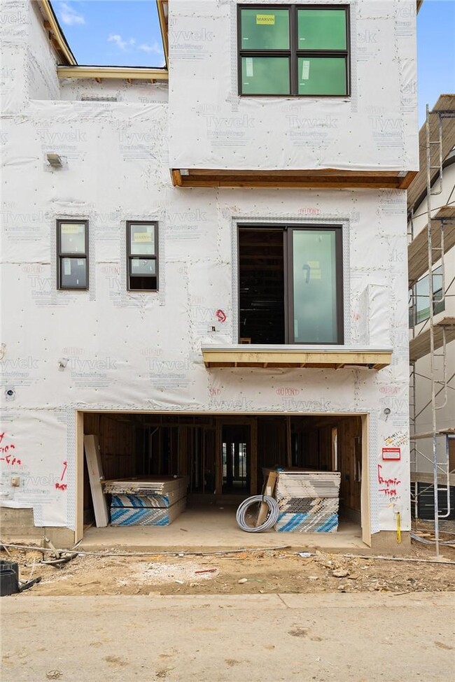 Building Photo - 4703 Unity Cir