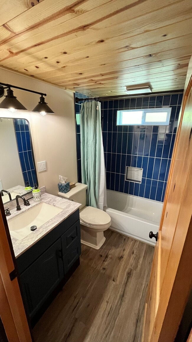 Building Photo - 311 Cottage Wood Ln