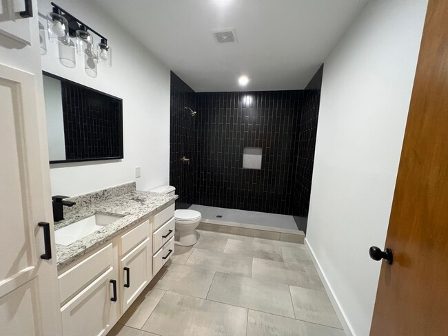 Building Photo - ***Pre-Marketing*** Remodeled 3-Bedroom Ho...