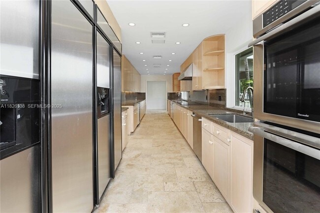 Building Photo - 1108 Washington St