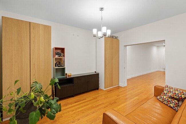 Building Photo - 36 Independence Way