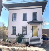 Building Photo - 272 St John St