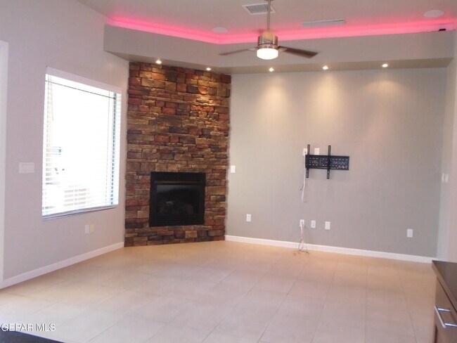 Building Photo - 7364 Brays Landing Drive