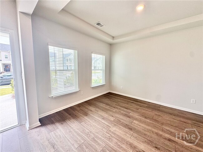 Building Photo - 245 Lillian St