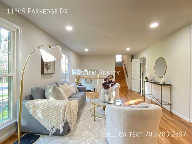 Building Photo - 11509 Parkedge Dr