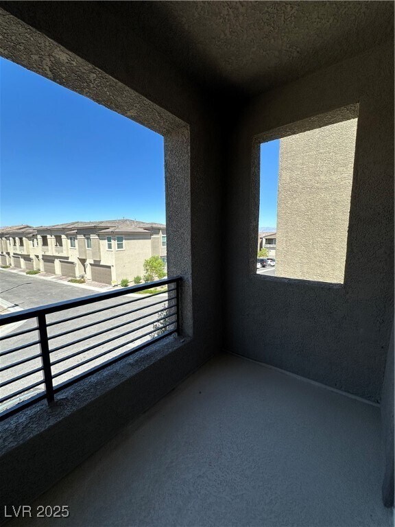 Building Photo - 2518 Vittora Pointe St