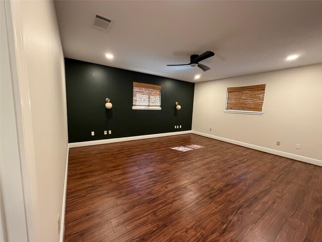 Building Photo - 7818 King Arthur Ct