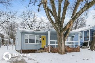 Building Photo - 8925 Main St