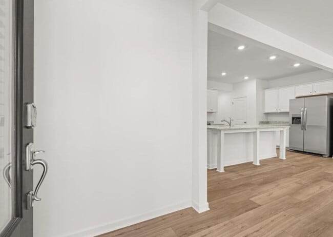 Building Photo - 108 Smithwood Dr