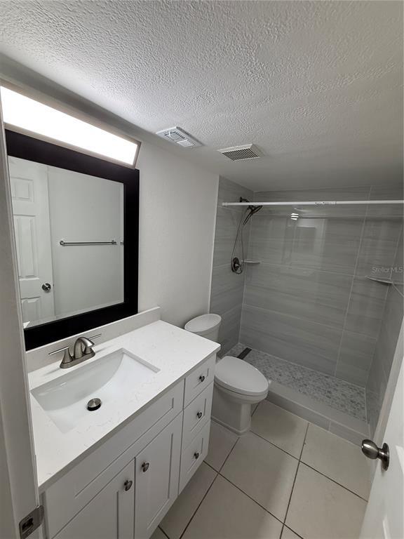 Building Photo - 25050 Sandhill Blvd