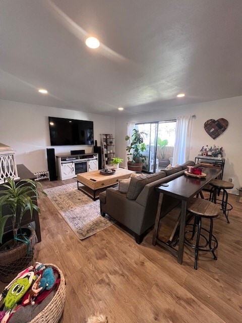 Building Photo - 1676 Maple Ave