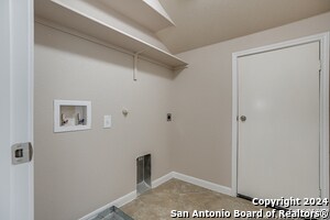 Building Photo - 2307 Clover Ridge