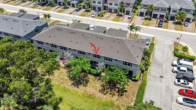 Building Photo - 160 Bandol St