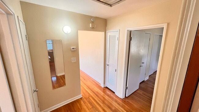 Building Photo - Charming 2-Bed Retreat in the Heart of Mount Dora! PRIME LOCATION! DONT MISS OUT!