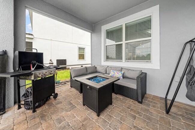 Building Photo - 1605 Maidstone Ct