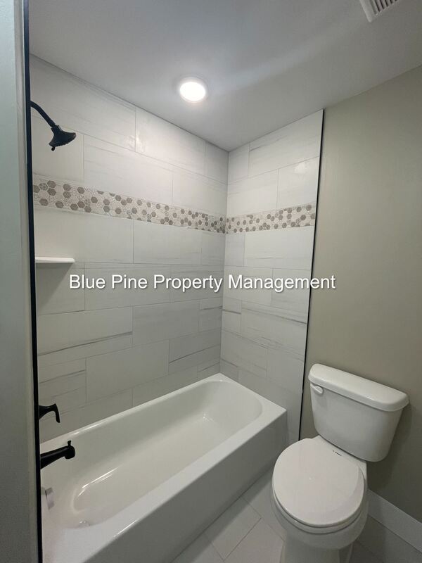 Building Photo - 1507 47th St