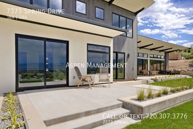 Building Photo - 7373 Spring Dr