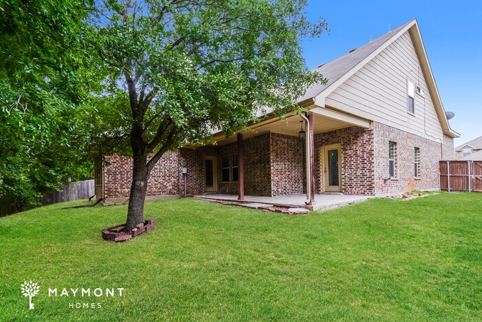Building Photo - 719 Fannin Dr