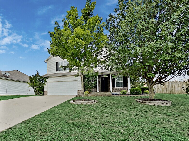 Primary Photo - 111 Dreville Dr