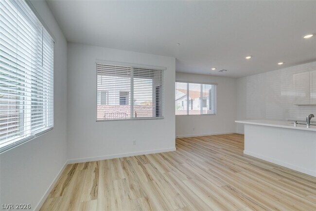Building Photo - 1035 Valeria Rdg Ln