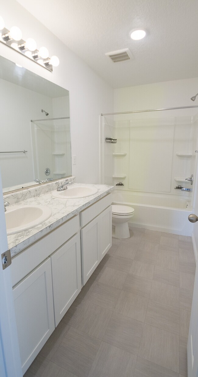 Building Photo - 1975 W 950 N