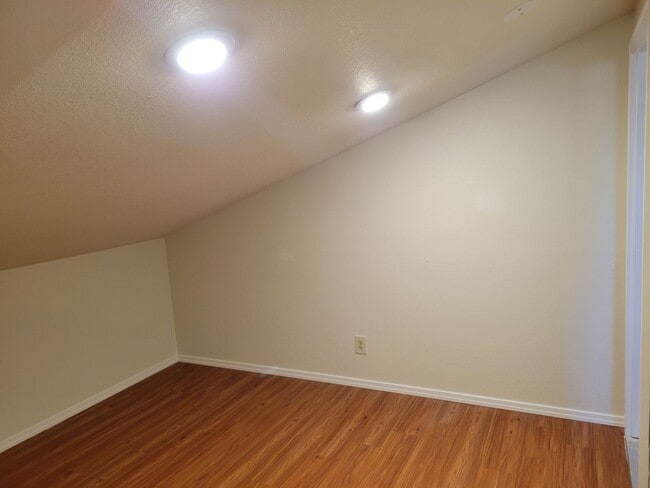Building Photo - 5129 Rainbow Harbour Cir