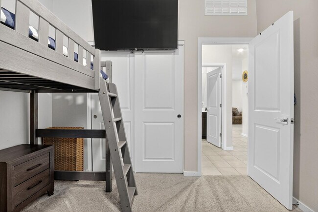 Building Photo - 19090 N Silver Dog Way