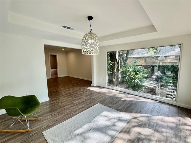 Building Photo - 211 Mill Creek Dr