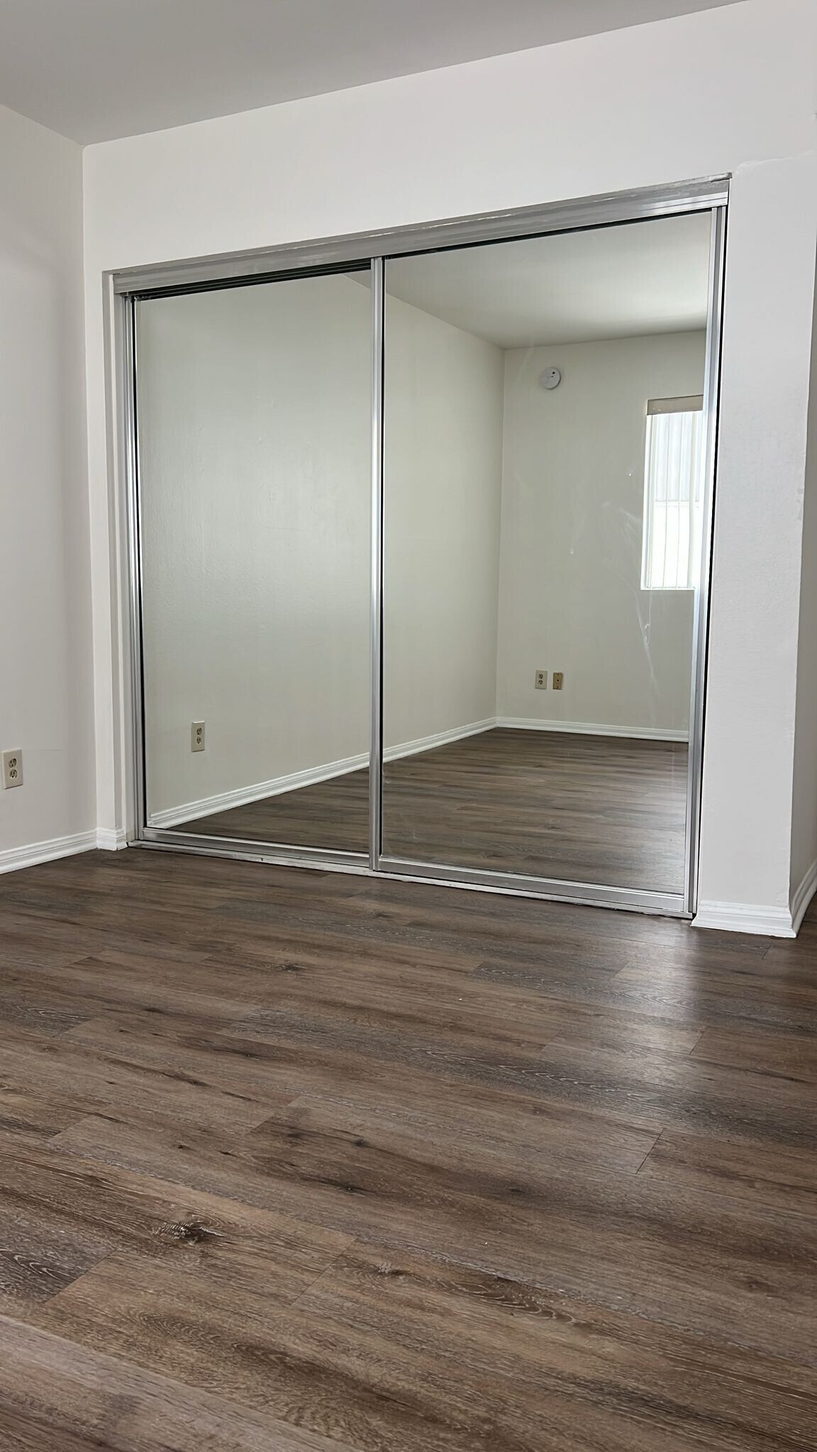 Building Photo - 4184 Arch Dr