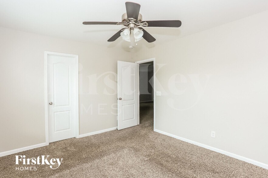 Building Photo - 8823 Balsam Bay Rd