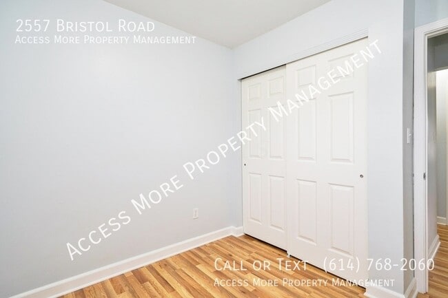 Building Photo - 2557 Bristol Rd