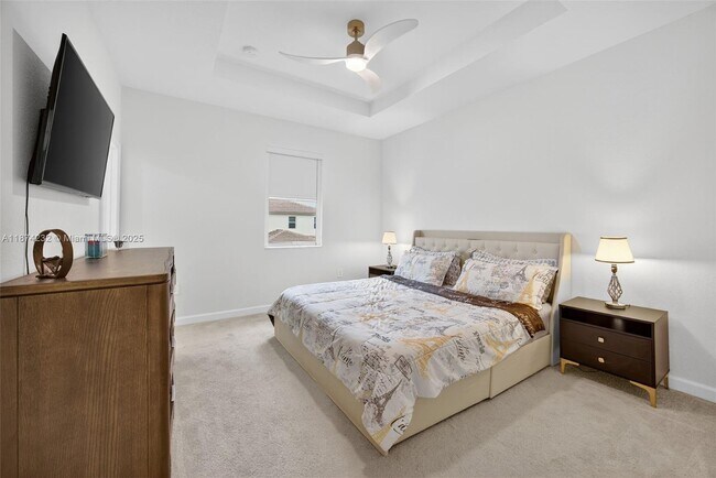 Building Photo - 26437 SW 149th Ave