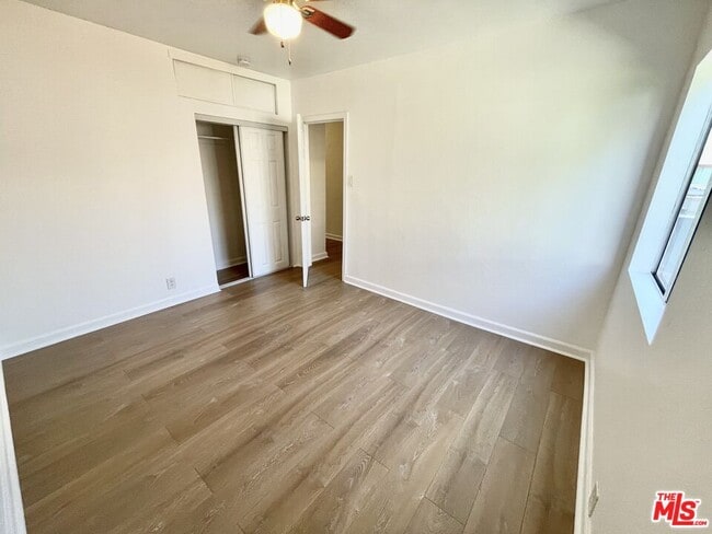 Building Photo - 3659 6th Ave