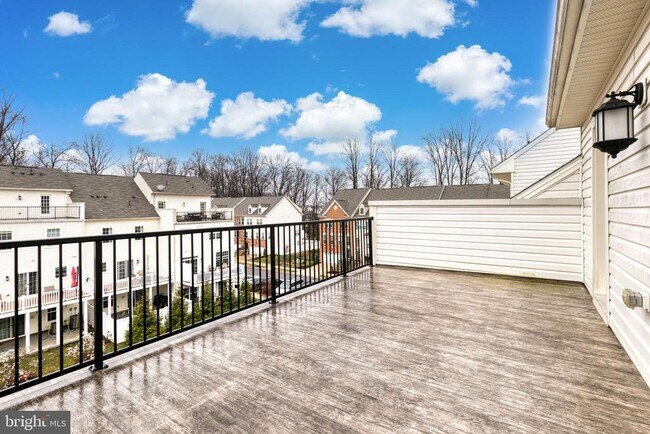 Building Photo - 1071 Red Clover Rd