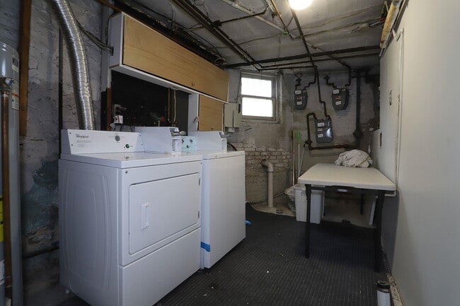 Building Photo - 64 Liberty Pl