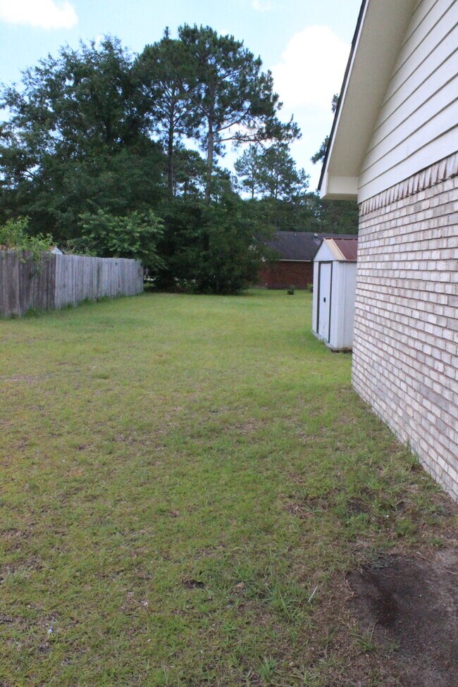 Building Photo - COMING JULY 2026! (Pet Friendly)