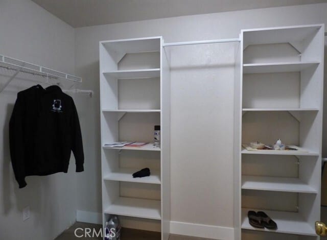 Building Photo - 6279 Long Cove Dr