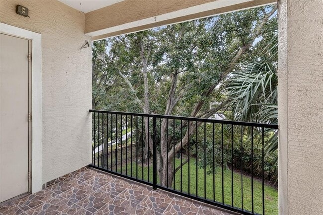 Building Photo - 2674 Robert Trent Jones Dr