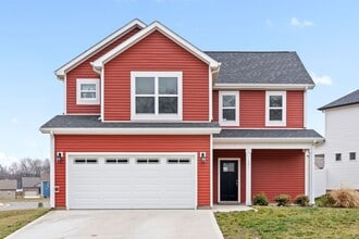 Building Photo - Pet Friendly Three Bedroom!