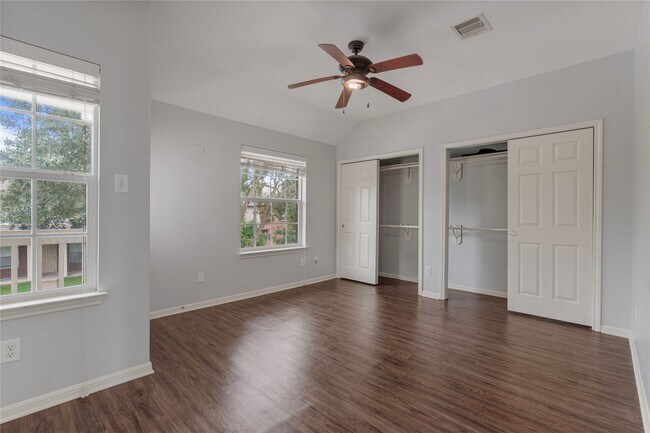 Building Photo - 6324 Austinville Dr