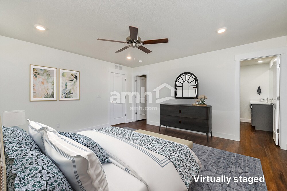 Building Photo - 7618 Mardale Ln