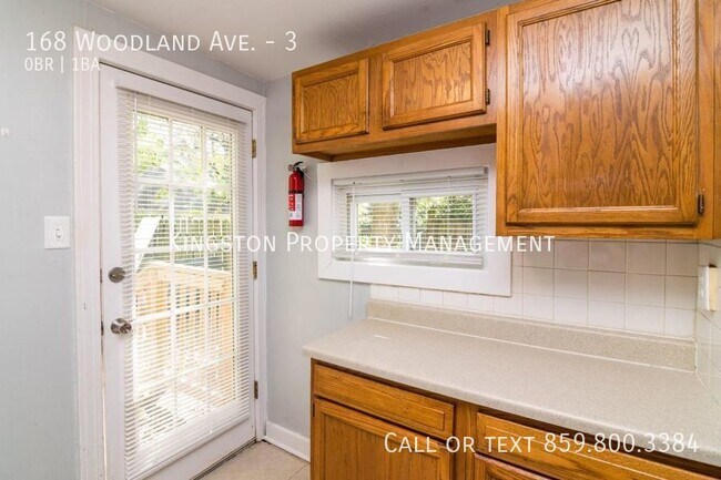 Building Photo - 168 Woodland Ave
