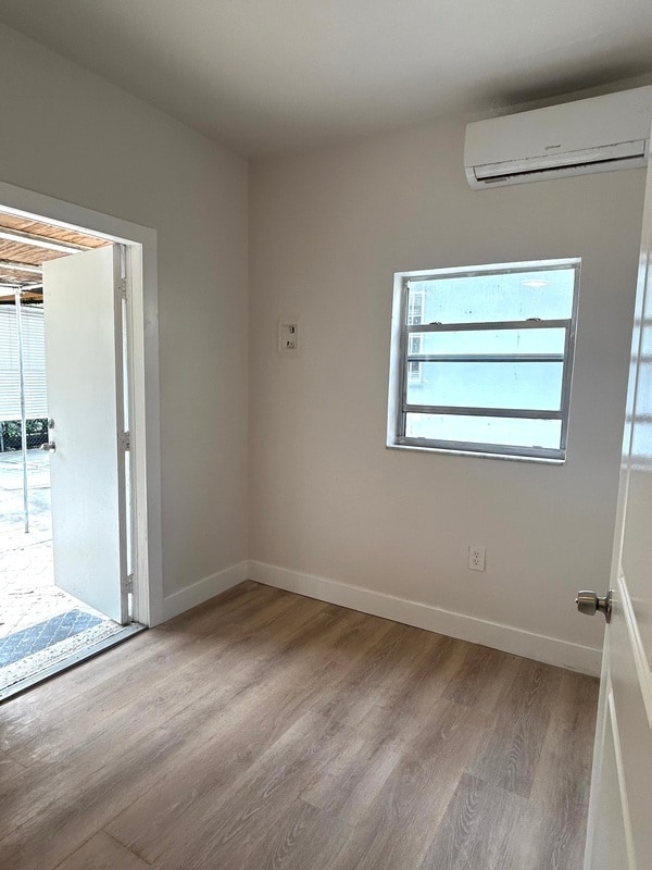 Building Photo - 485 NW 25th Ct