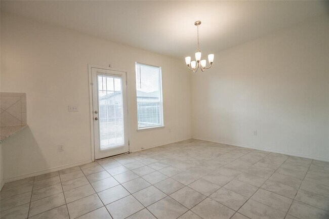 Building Photo - 6412 Carriage Pines Dr